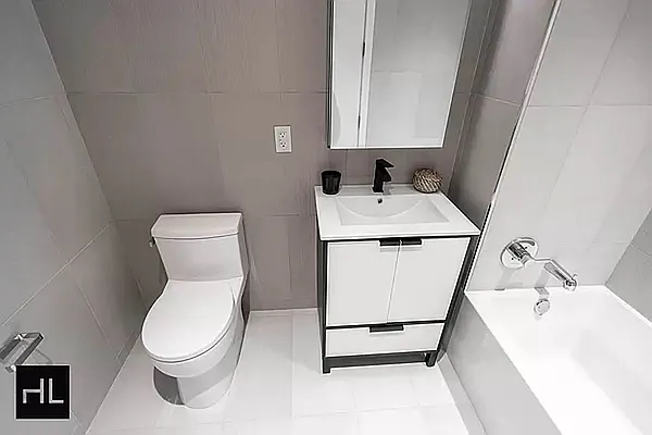 Rented by Highline Residential | media 88