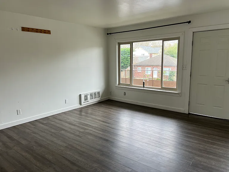 1010 N 1st St #5 — Photo 6