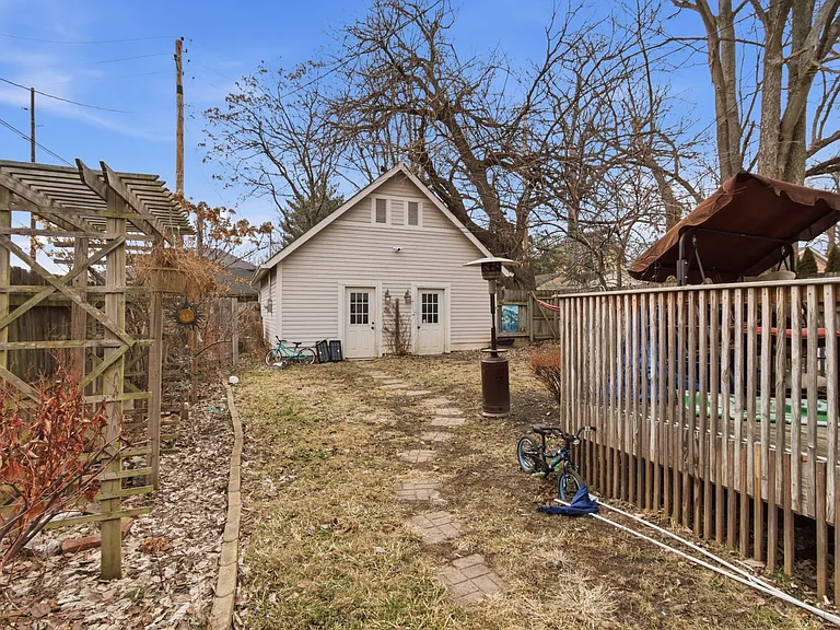 510 Woodruff Place Middle Dr — Photo 23