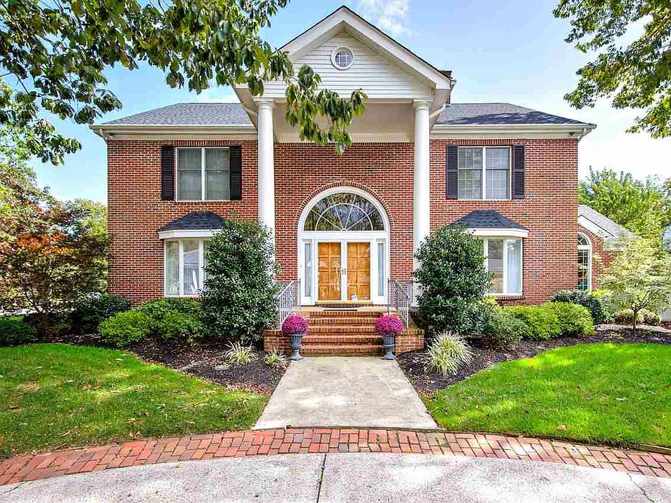 1st image of 679 Breckley Ave