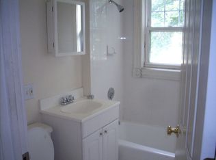 616 Hammond St #7, Chestnut Hill, MA 02467