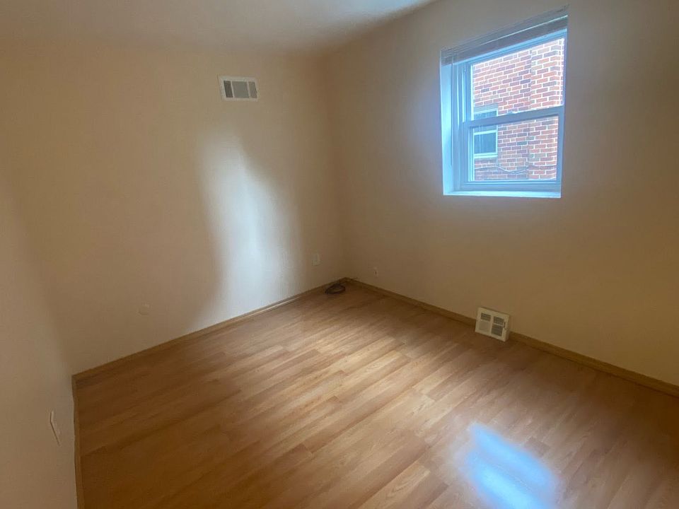 1st image of 1816 Bergen St #2