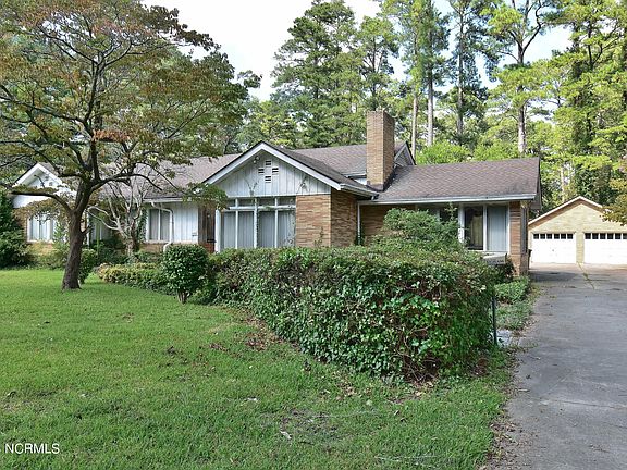 4th image of 1520 W Haven Boulevard