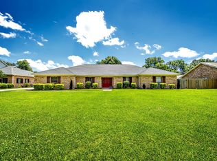 235 Rienzi Dr, Thibodaux, LA 70301