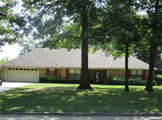 435 39th St SW, Paris, TX 75460