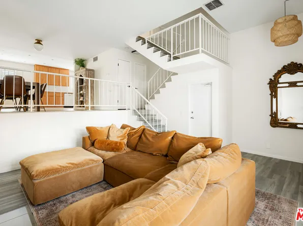 400 W Riverside Dr Unit 4, Burbank, CA 91506