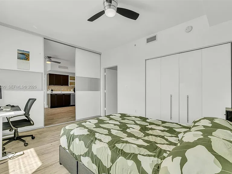 90 SW 3rd St #4303 — Photo 23