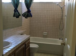 1121 Willow Ln, Fairfield, CA 94533