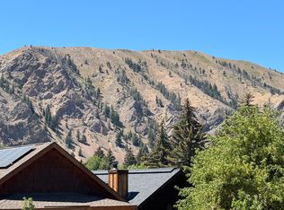 209 N 3rd Ave, Hailey, ID 83333