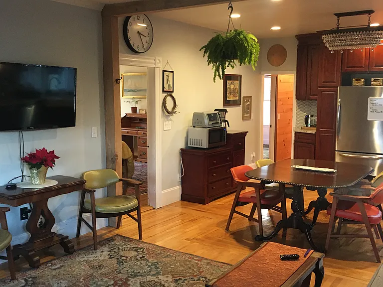 282 Washington St #1 — Photo 8