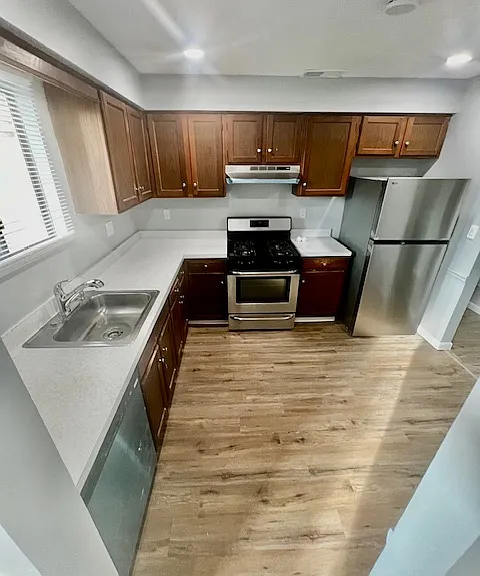 55 Thompson St #17A — Photo 6