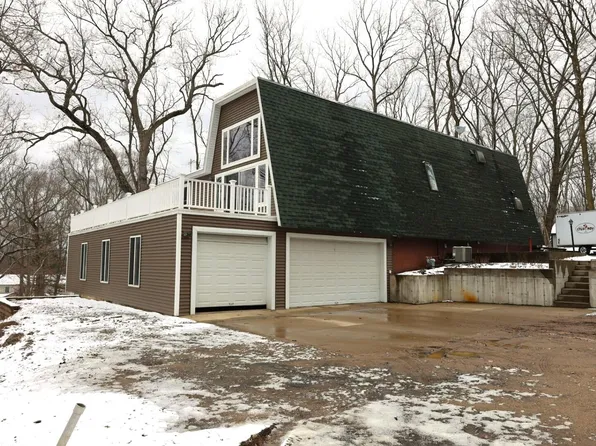 35744 Patrick Ln, Gobles, MI 49055