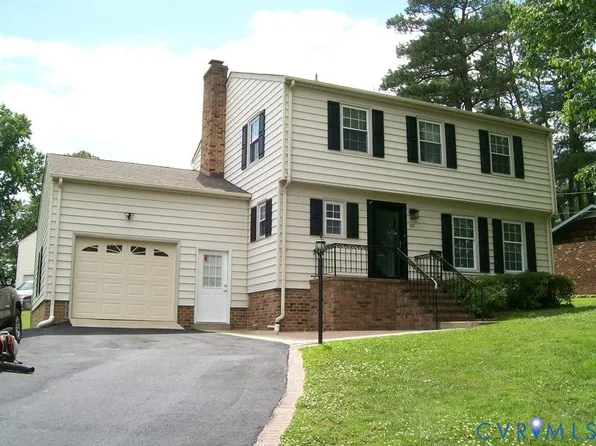 111 Lakeside Dr, Colonial Heights, VA 23834
