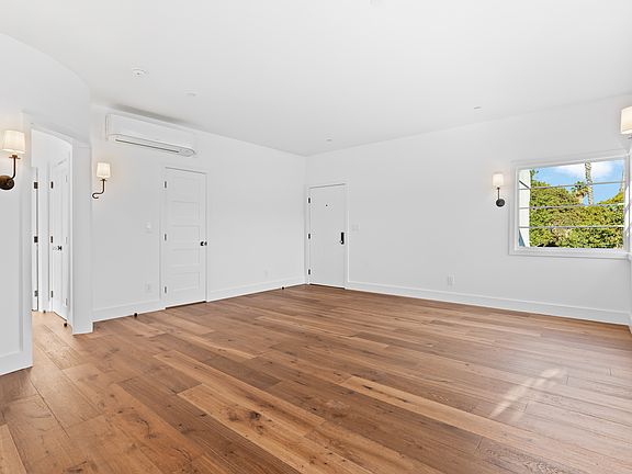 4th image of 1134 17th St APT C