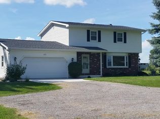 984 Kelly St, Rome City, IN 46784