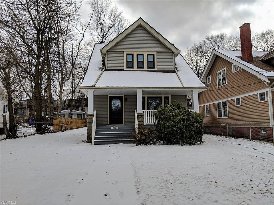 1st image of 18025 Larchwood Ave