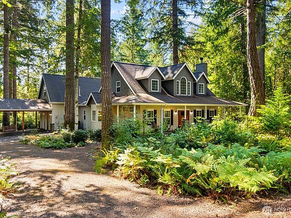 3rd image of 1130 E Sunset Hill Road