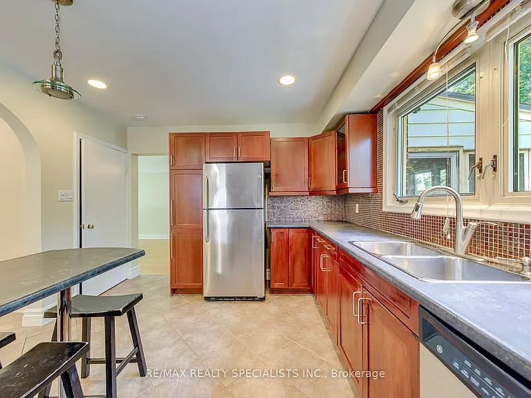 59 Ofield Rd — Photo 16