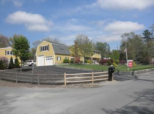 127 McLaren Rd, Tewksbury, MA 01876