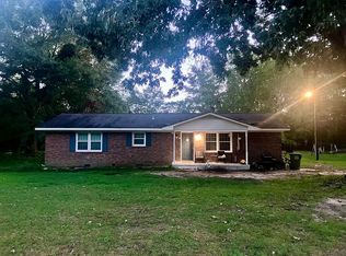 509 Freetown Rd, Hodges, SC 29653