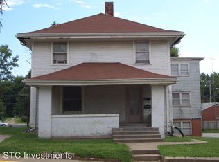 427 W Adams St APT 3, Macomb, IL 61455