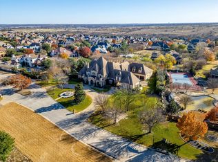 9517 Bella Terra Dr, Fort Worth, TX 76126