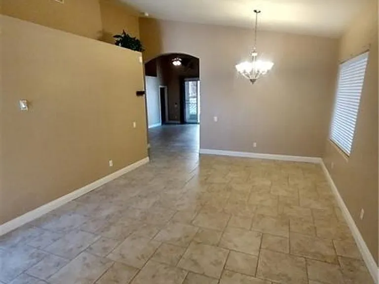 3021 Pismo Beach Dr — Photo 2