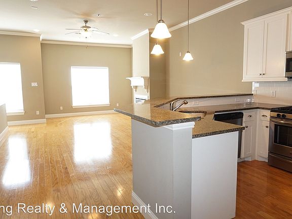5th image of 1609 Carpenter Dr