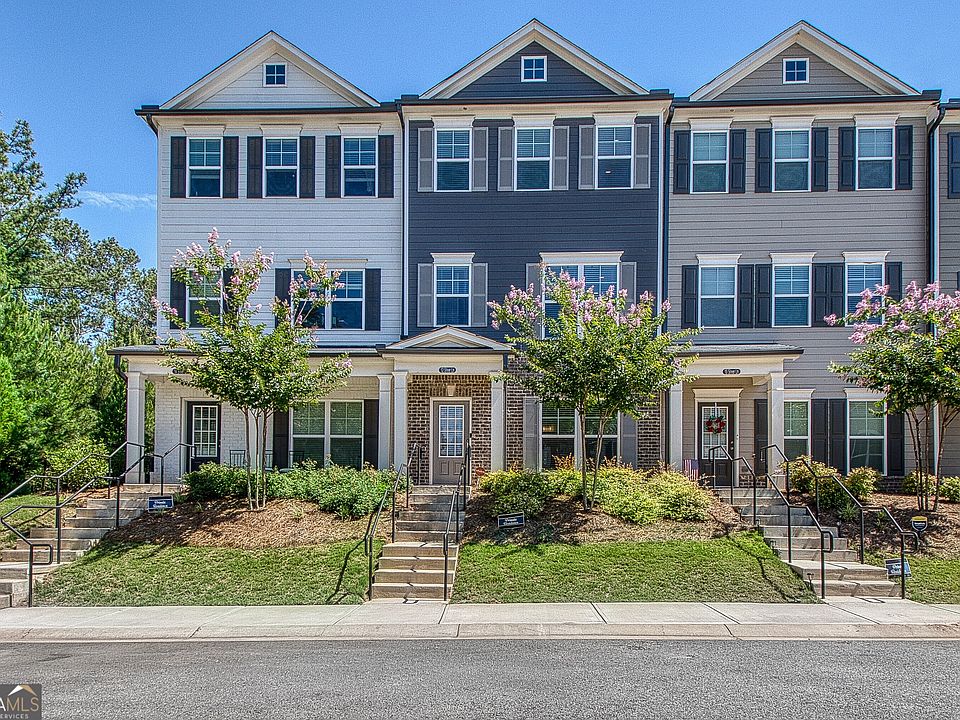 1st image of 12 Silver Ln