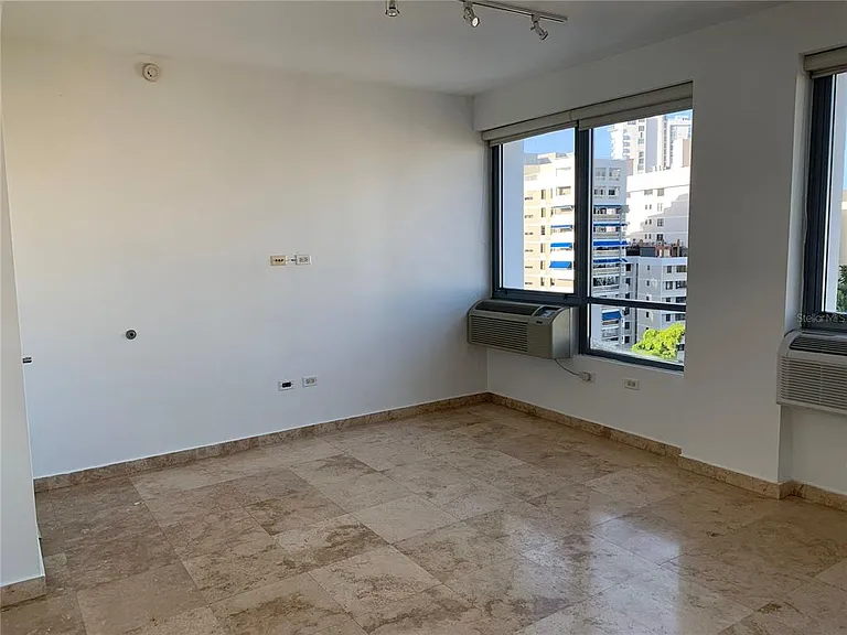 1212 Luchetti #902 — Photo 20
