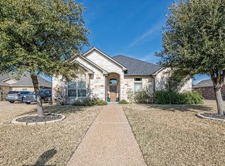 109 Claudette, Hewitt, TX 76643