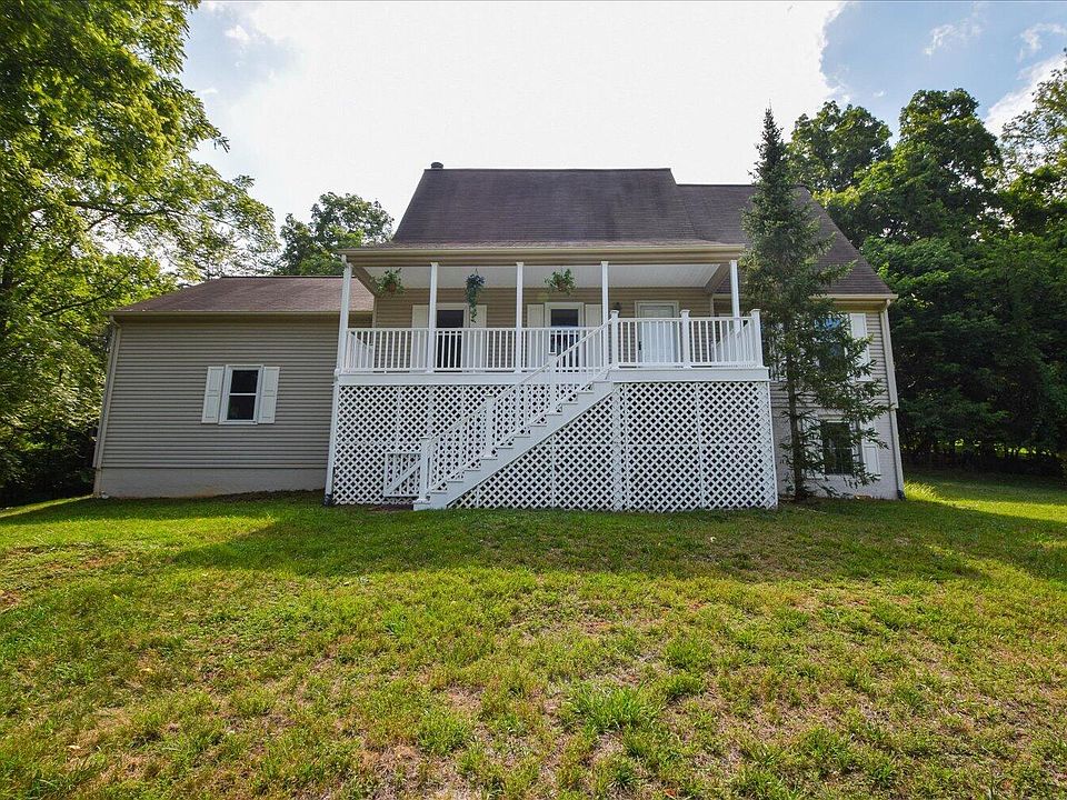1st image of 380 Andrew Dr