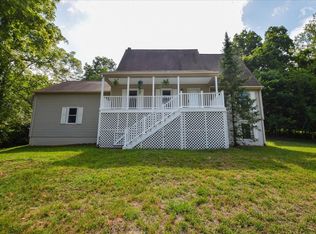 380 Andrew Dr, Troutville, VA 24175