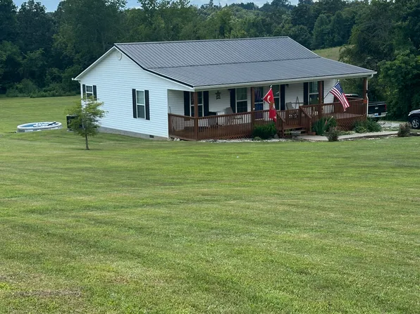 1850 Upper Dry Fork Rd, McKee, KY 40447