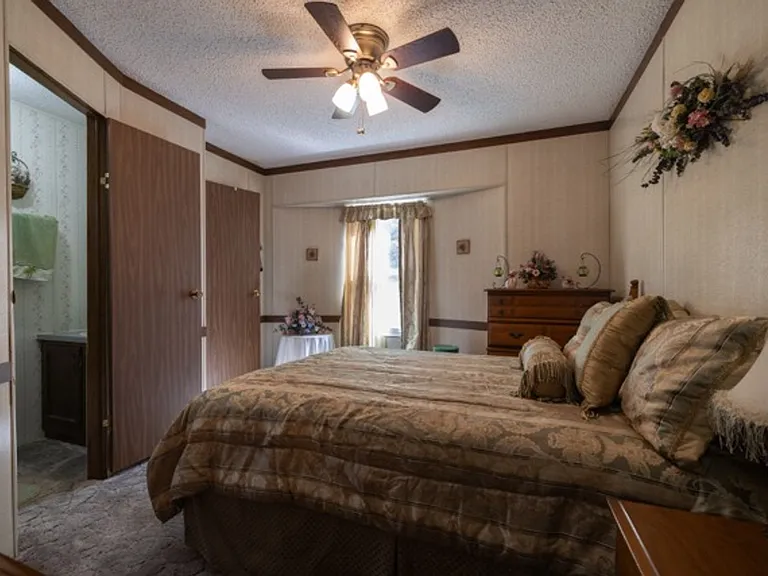 112 Fruster St #B — Photo 4
