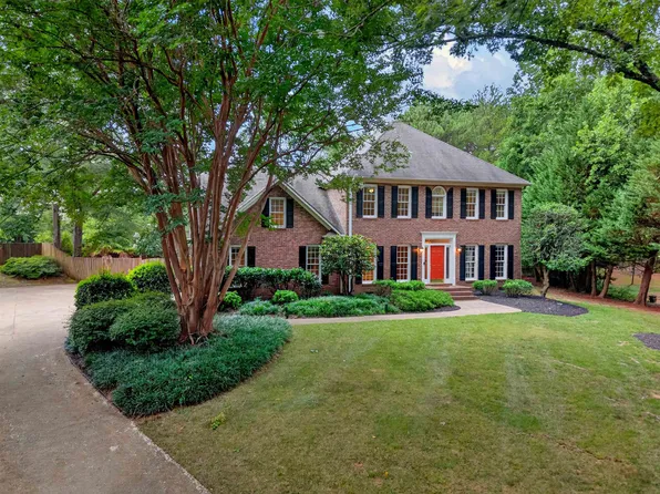 431 Willowbrook Dr, Spartanburg, SC 29301