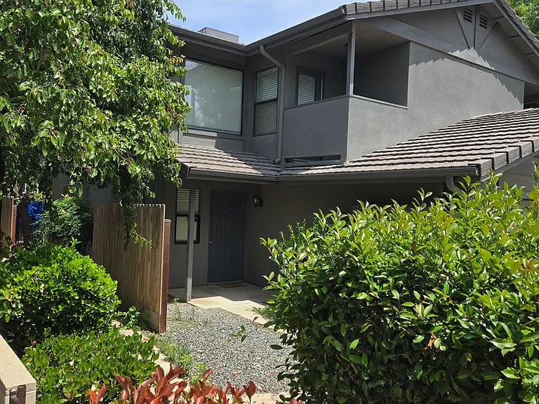 4928 W Westgate Ct — Photo 2