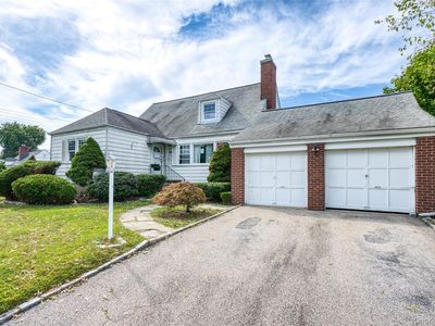 70 Howard Avenue, Eastchester, NY, 10709