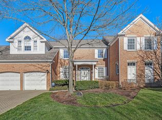 2 N Old Mill Ln, Burr Ridge, IL 60527