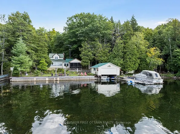 4712 Briton Houghton Bay Rd, Rideau Lakes, ON K0G 1V0