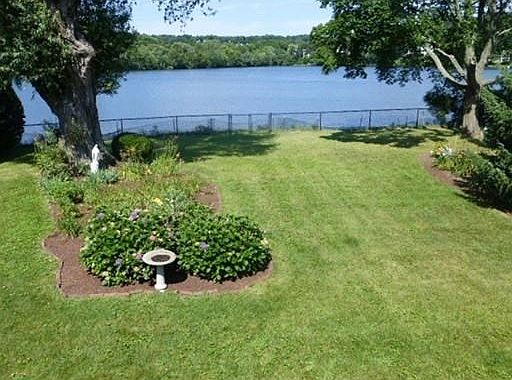3rd image of 46 Spy Pond Pkwy