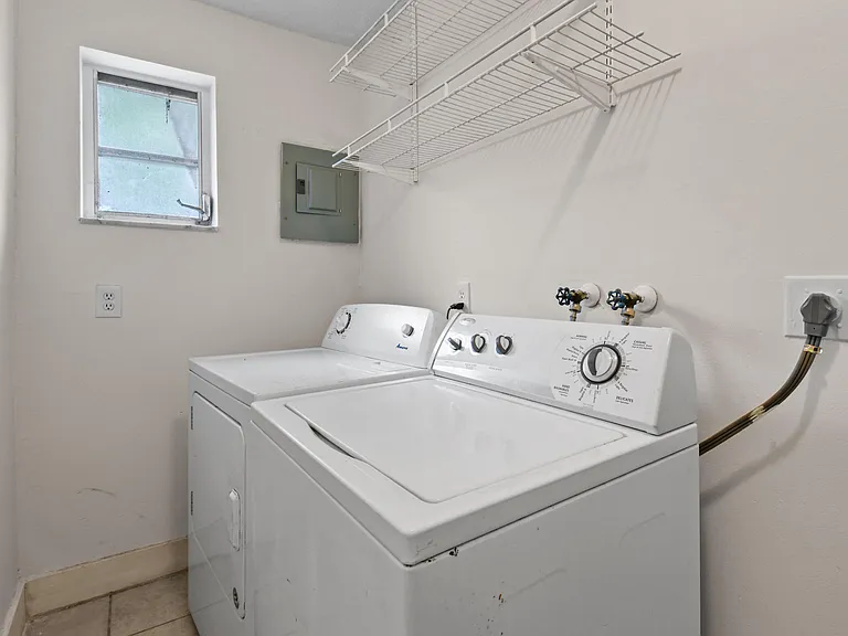 8401 SE Sunset St — Photo 20