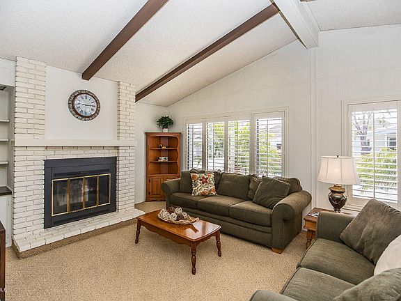 4th image of 123 Poinsettia Gardens Dr #123