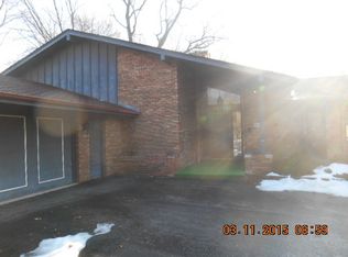 18321 Lange St, Lansing, IL