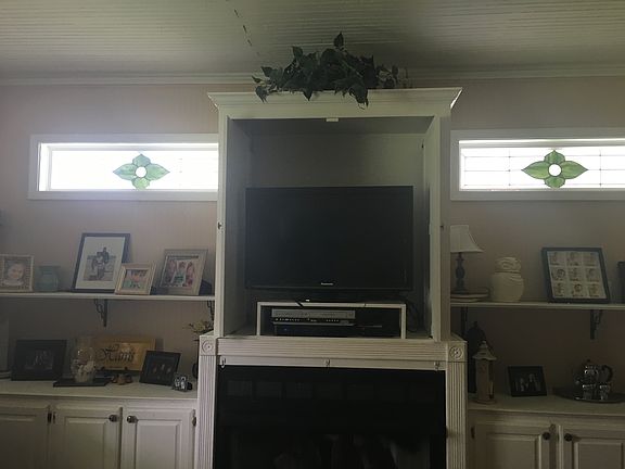 Built Ins - Living Room