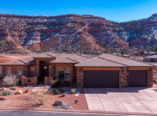 568 E Rainmaker Rd, Kanab, UT 84741