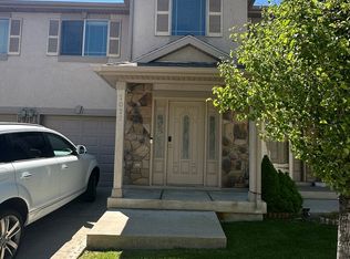 1077 E 1550 S, Ogden, UT 84404