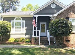 9925 Liberty Bell Ct, Charlotte, NC 28269