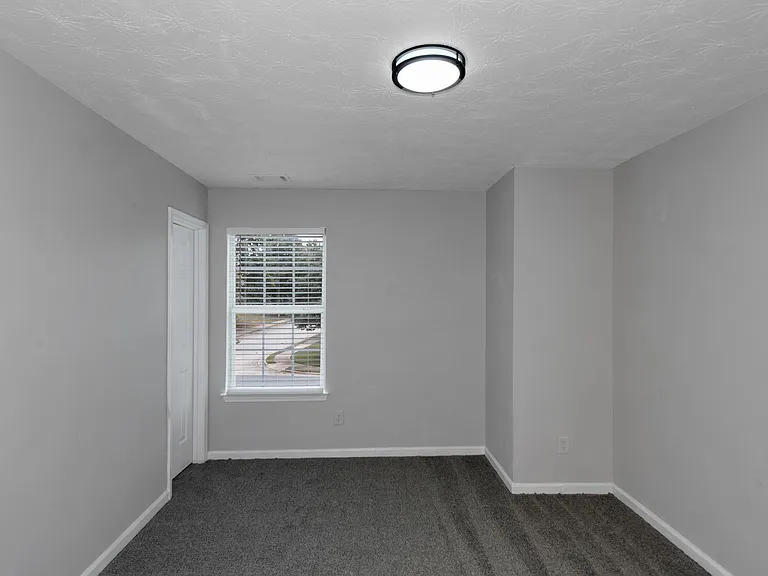 2542 Walter Way — Photo 20