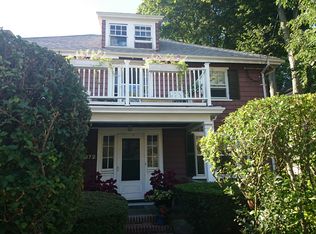 372 Weld St, West Roxbury, MA 02132